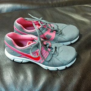 Women's Nike size 7